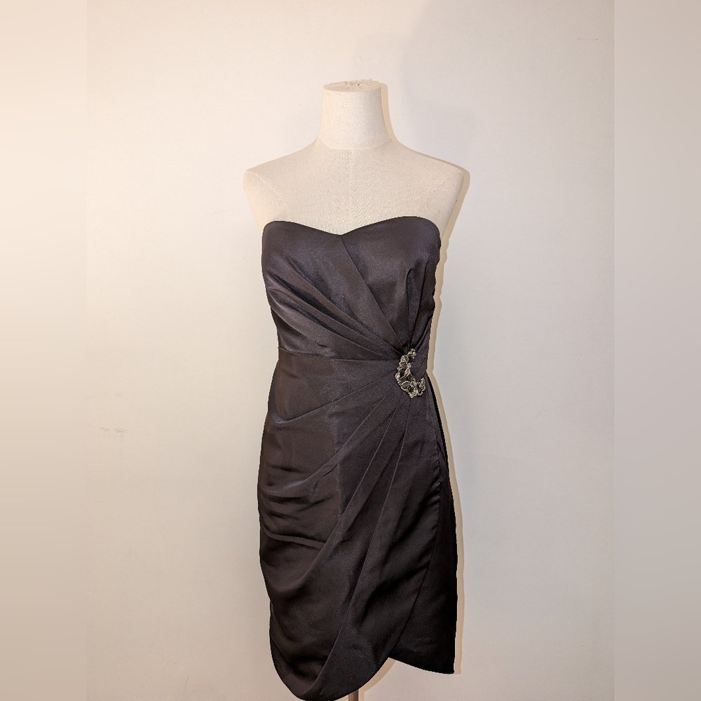 Elegant Strapless Black Rupid Style Dress With Rhinestone Detail